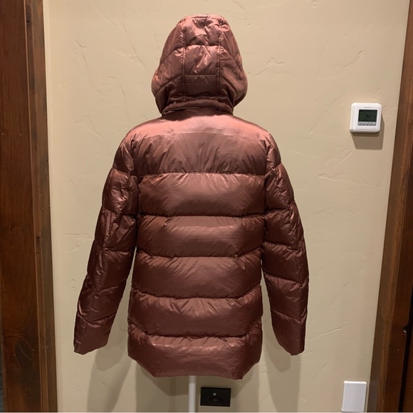 Lands End "Women's Wide Channel Down Jacket" Color: Soft Mojave Rose, Size M - Picture 3 of 8